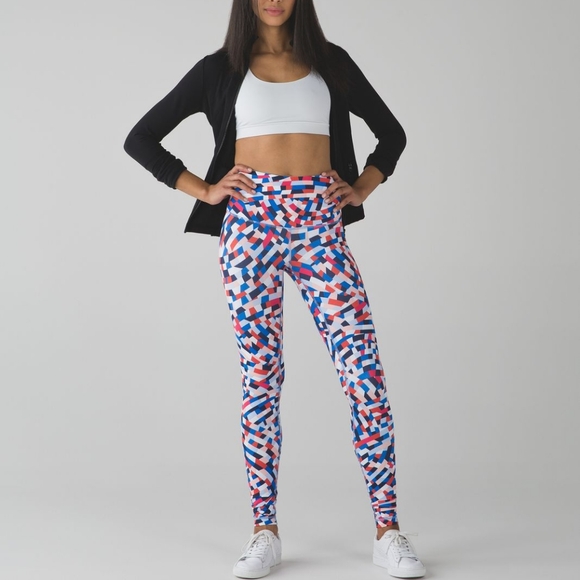 Lululemon Wunder Under Pant (Hi-Rise) in Capoeira Multi - Picture 3 of 11